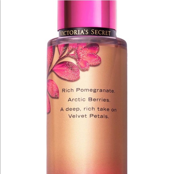 Victoria's Secret Velvet Petals Decadent
Mist 250ml - Picture 2 of 4